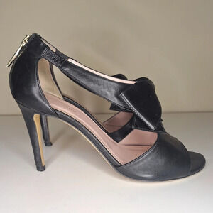 Kate Spade New York  Imelda leather bow stilleto heels, sold as is SZ 7.5
